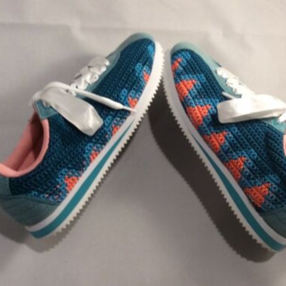 Poppy Woman’s 7 Hand-Crocheted Turquoise & Orange Satin Lace-Up Sneakers Shoes - Picture 2 of 13